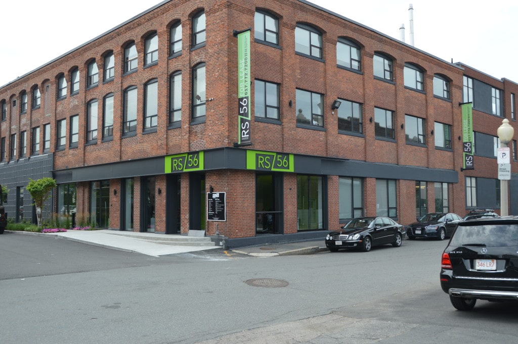 Light Vehicle Manufacturer Expanding Boston Office