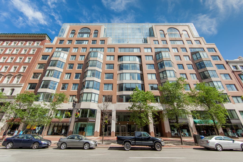 Consultants Consolidate Office Space in Back Bay